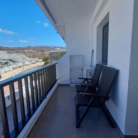 Apartment Tropical
